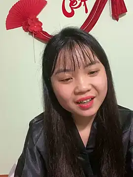 Snapshot of Maeve2k5 chatting on 03/02/25, 05:23 Maeve2k5 online show from 03/02/25, 05:23