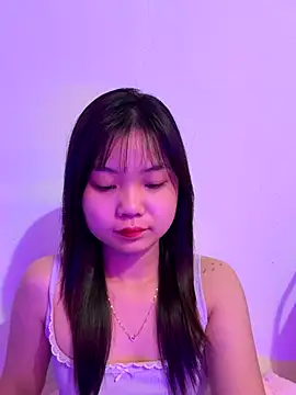 Snapshot of Maeve2k5 chatting on 09/08/25, 09:25 Maeve2k5 online show from 09/08/25, 09:25