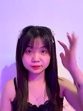 Snapshot of Maeve2k5 chatting on 09/13/25, 09:09 Maeve2k5 online show from 09/13/25, 09:09