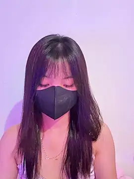 Snapshot of Maeve2k5 chatting on 09/21/25, 11:56 Maeve2k5 online show from 09/21/25, 11:56