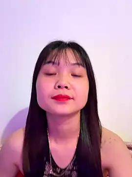 Snapshot of Maeve2k5 chatting on 11/08/25, 12:55 Maeve2k5 online show from 11/08/25, 12:55