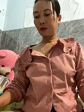 Linaannn online show from 01/12/26, 11:54