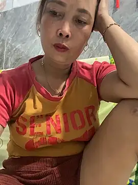 Linaannn online show from 03/24/26, 05:45