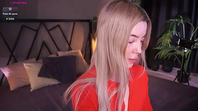 LindaThacker online show from 03/21/26, 04:17