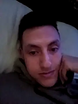 alexmoragomez online show from 10/20/25, 04:07