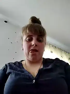 Snapshot of CoddessCrystal chatting on 01/26/25, 12:33 CoddessCrystal online show from 01/26/25, 12:33