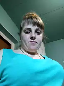 Snapshot of CoddessCrystal chatting on 02/17/25, 12:48 CoddessCrystal online show from 02/17/25, 12:48