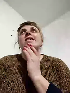 Snapshot of CoddessCrystal chatting on 02/26/25, 04:45 CoddessCrystal online show from 02/26/25, 04:45
