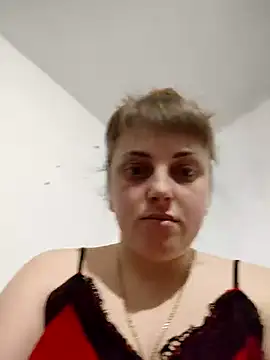 Snapshot of CoddessCrystal chatting on 02/28/25, 04:43 CoddessCrystal online show from 02/28/25, 04:43