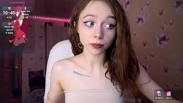 Snapshot of _SofiaBrown chatting on 03/15/25, 05:26 SofiaBrown online show from 03/15/25, 05:26