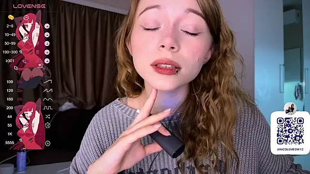  SofiaBrown online show from 11/27/25, 01:57