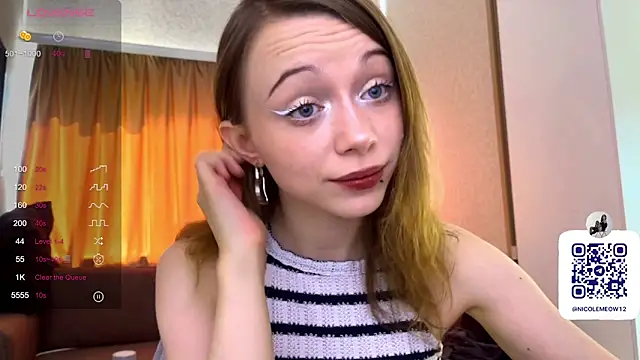 Snapshot of _SofiaBrown chatting on 05/06/26, 11:04 SofiaBrown online show from 05/06/26, 11:04