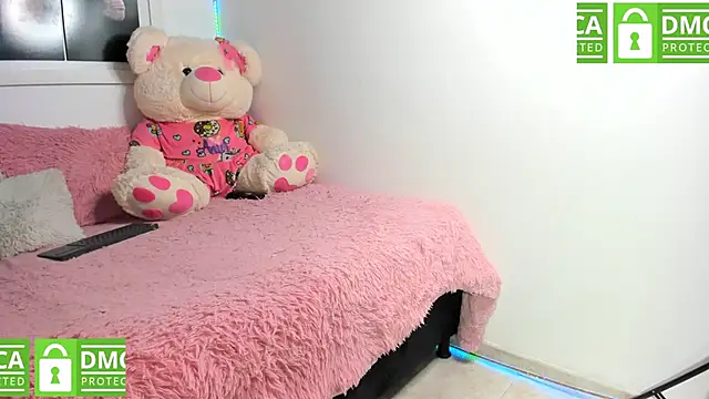 Sarah paul online show from 02/11/25, 07:48