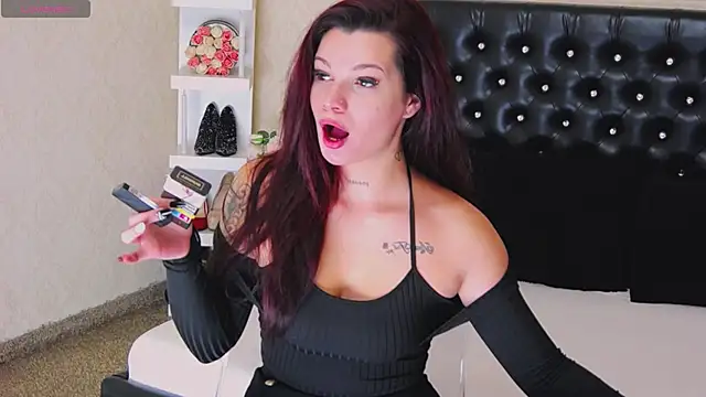 Allisonn223 online show from 11/28/25, 02:42