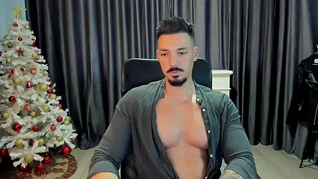 Snapshot of HaydenSpearss chatting on 12/14/24, 10:45 HaydenSpearss online show from 12/14/24, 10:45