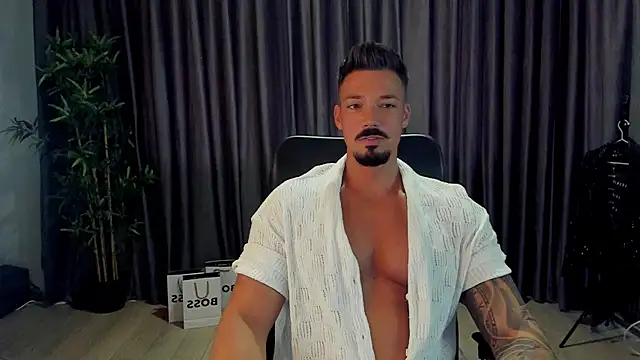Snapshot of HaydenSpearss chatting on 07/12/26, 06:48 HaydenSpearss online show from 07/12/26, 06:48