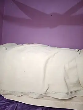 Snapshot of devepole chatting on 10/04/25, 03:59 devepole online show from 10/04/25, 03:59