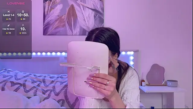 Veronica leal online show from 09/11/25, 09:42