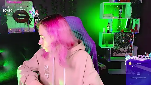  HelenCarter online show from 03/15/25, 08:32