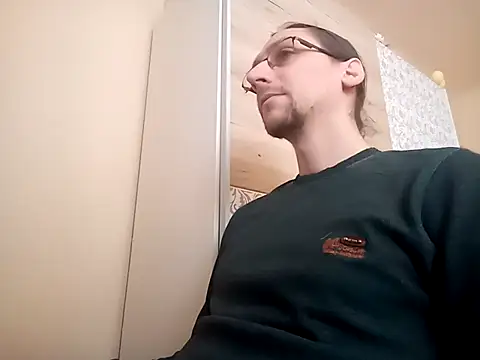 8Arch9 online show from 02/10/25, 07:36
