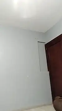 Snapshot of Rober2230 chatting on 01/04/25, 12:59 Rober2230 online show from 01/04/25, 12:59