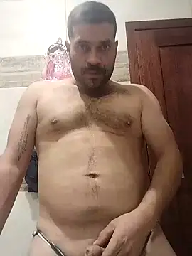 Snapshot of Rober2230 chatting on 01/07/25, 04:50 Rober2230 online show from 01/07/25, 04:50