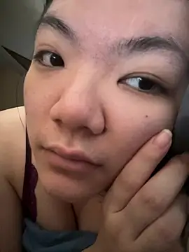 Snapshot of liu195874 chatting on 02/06/26, 02:27 liu195874 online show from 02/06/26, 02:27