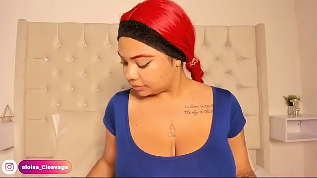 Eloisa cleavage  online show from 01/14/25, 10:59