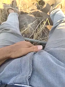 Snapshot of murokkk31 chatting on 11/10/25, 11:42 murokkk31 online show from 11/10/25, 11:42