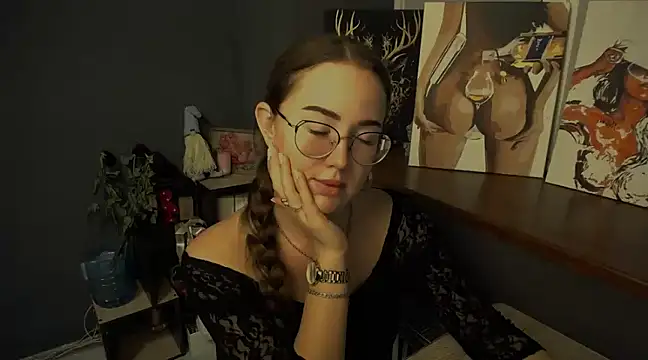 luxie milady online show from 03/07/25, 02:56