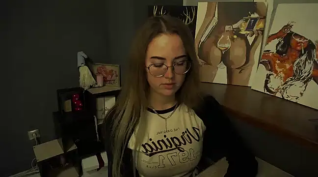 luxie milady online show from 03/13/25, 04:56