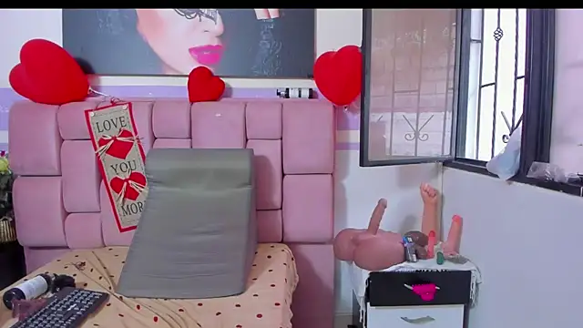 RoxetteMature online show from 02/11/25, 05:40