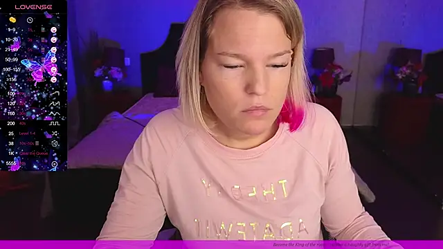 EVAshinyGIRL online show from 12/13/24, 10:30