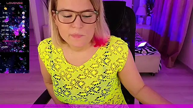 EVAshinyGIRL online show from 01/09/25, 02:51