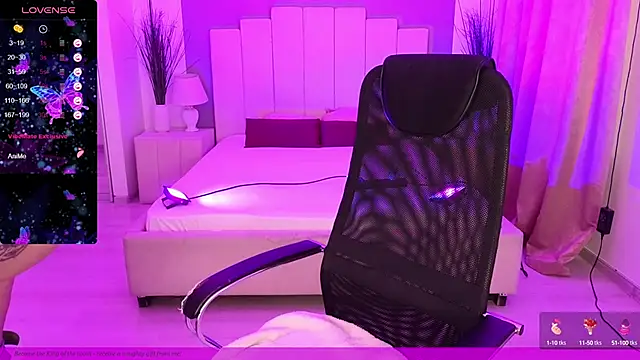 EVAshinyGIRL online show from 01/26/25, 10:45