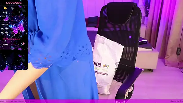 EVAshinyGIRL online show from 01/28/25, 04:41