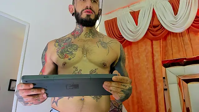 dilan scootk  online show from 03/17/26, 07:28