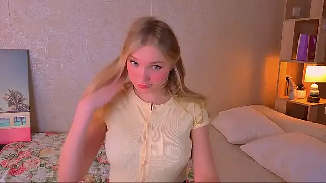 BoysLoveBlondee online show from 02/18/26, 07:26