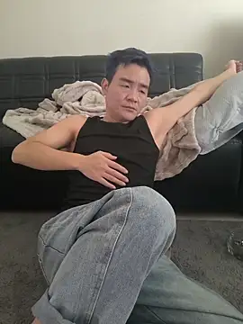 Snapshot of kisstoyousoon2024 chatting on 11/09/25, 12:47 kisstoyousoon2024 online show from 11/09/25, 12:47