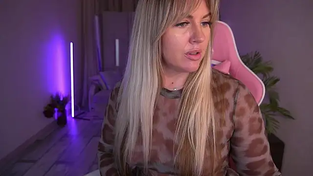 KiraCandyS online show from 01/27/25, 12:43