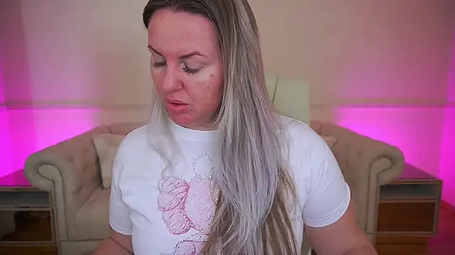 KiraCandyS online show from 03/31/26, 08:31