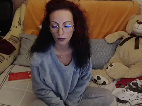 Emmatoo online show from 09/29/25, 08:35