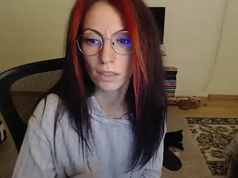 Emmatoo online show from 10/06/25, 05:10