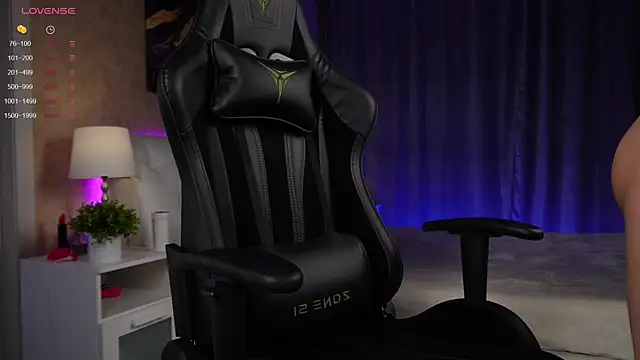 Amely Young online show from 01/22/25, 12:48