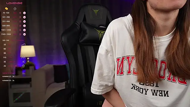 Amely Young online show from 02/15/25, 02:47