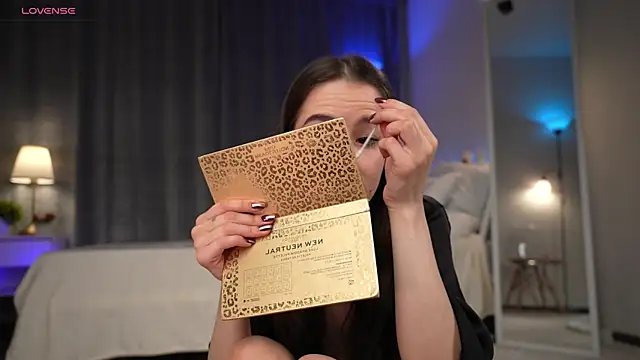 Amely Young online show from 11/14/25, 12:42