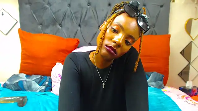 SAVAGExBOO online show from 03/06/25, 01:16