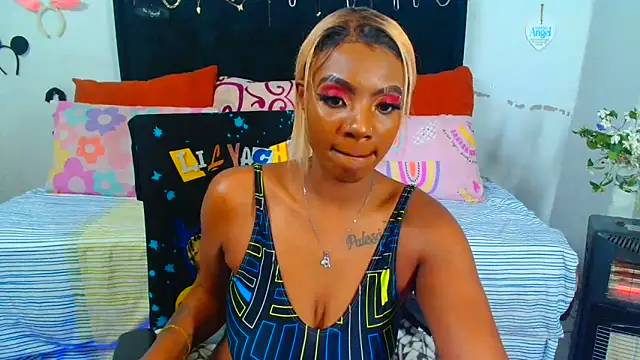 SAVAGExBOO online show from 09/10/25, 09:48