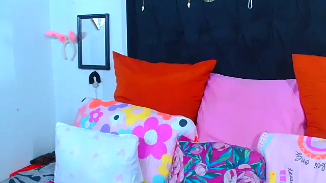 SAVAGExBOO online show from 09/29/25, 10:36