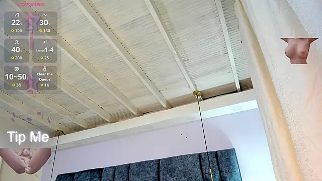 sofia samuels online show from 04/19/26, 02:22